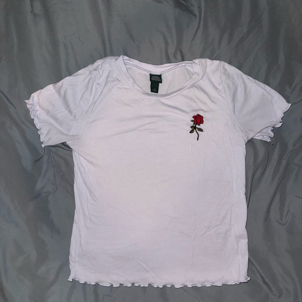 White T-Shirt with Rose Embroidery